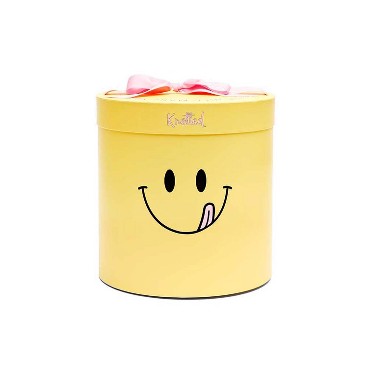 Knotted Smile Gift Set
