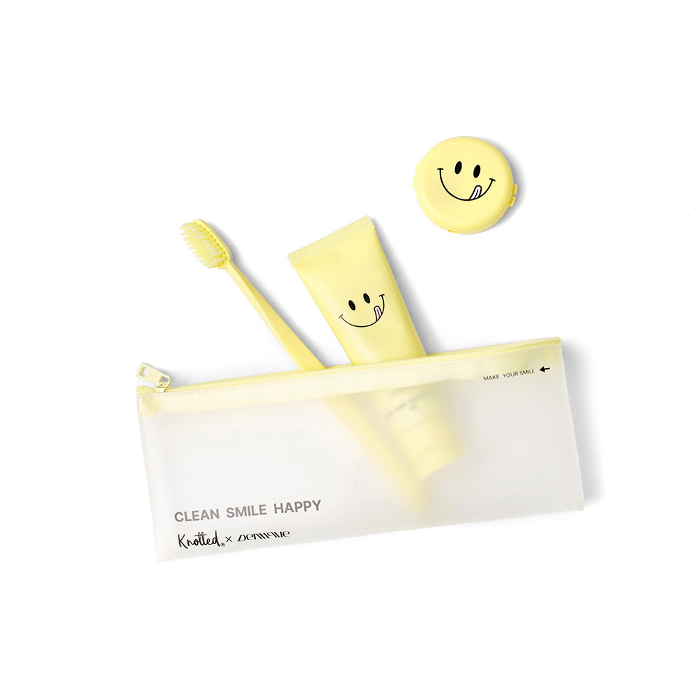 Knotted Smile Travel Kit