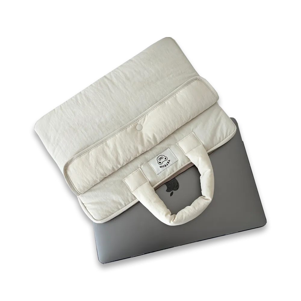 Teteum Padding Tablet Pouch